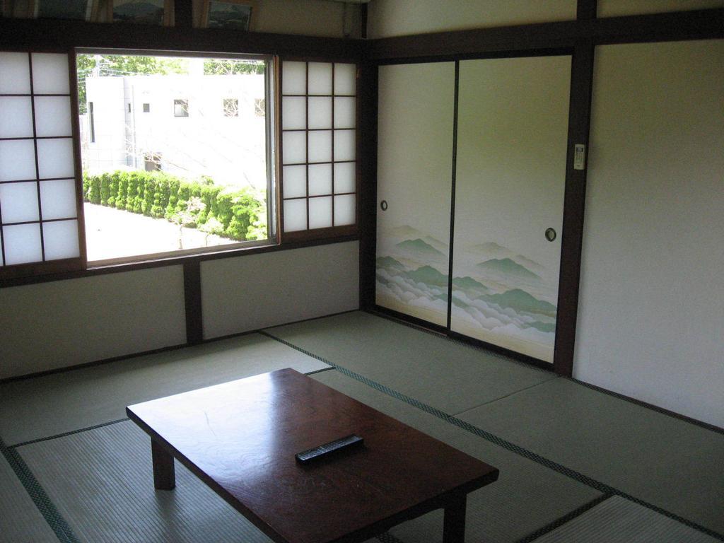Hotel Maruyaso à Fujikawaguchiko Extérieur photo