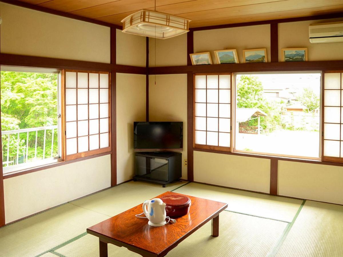 Hotel Maruyaso à Fujikawaguchiko Extérieur photo