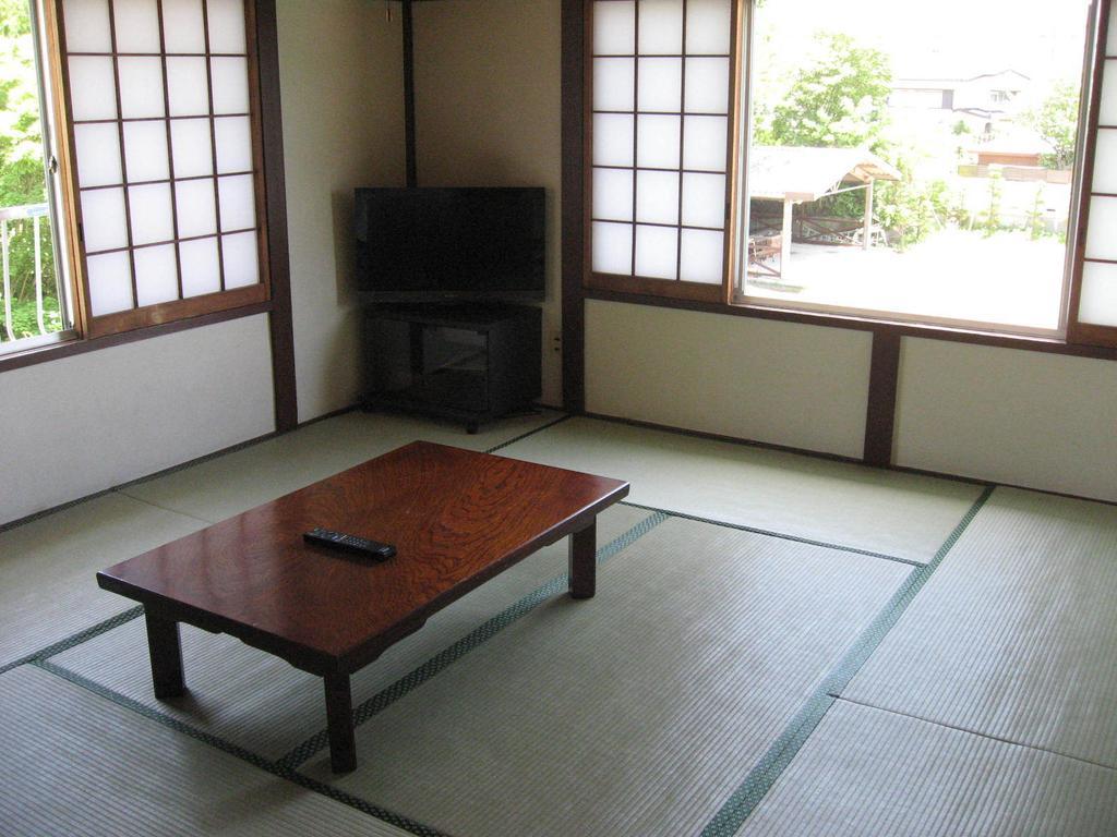 Hotel Maruyaso à Fujikawaguchiko Extérieur photo